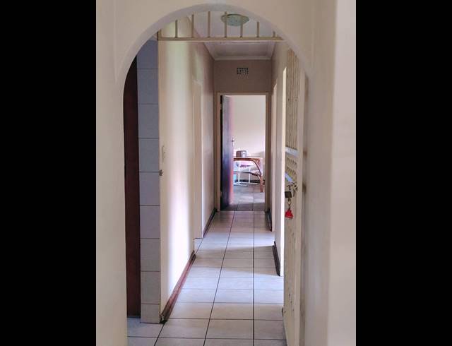 3 BEDROOM HOUSE TO LET IN VANDERBIJLPARK SE 6
